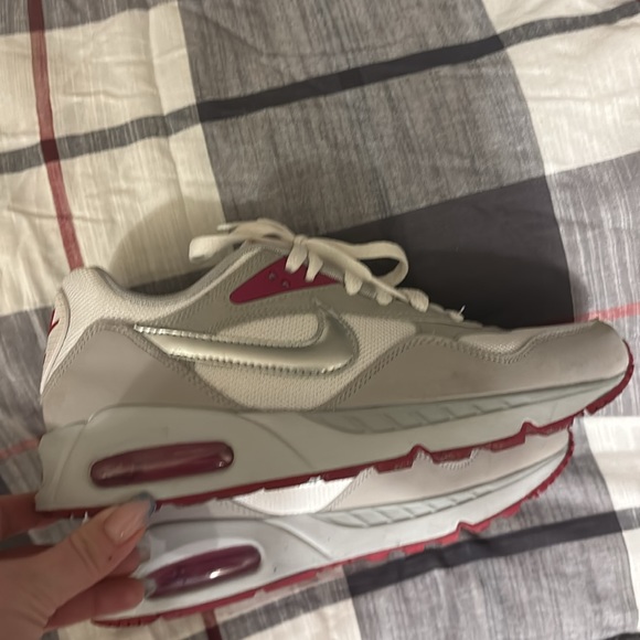 air max - Picture 2 of 4